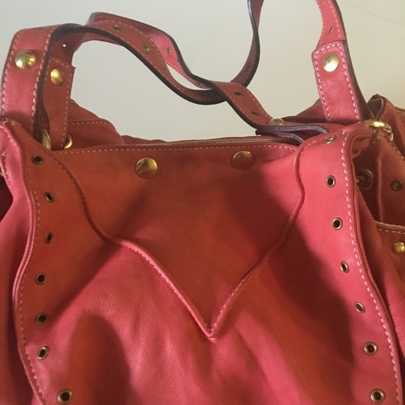 Gorgeous Mania Handbag - Picture 8 of 8